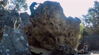 Video thumbnail: La Traversée du Surplomb (direct), 4+. Fontainebleau