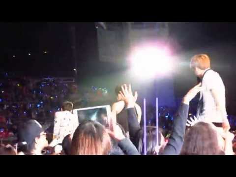 130427 B2ST BEAUTIFUL NIGHT KMF