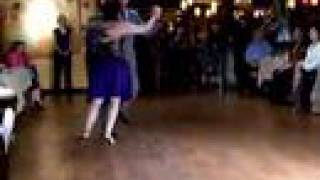 Maria Olivera y Gustavo Benzecry Saba Tabgo Performance 3