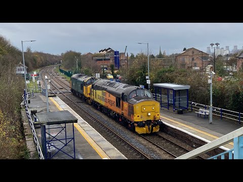 Double header Colas Rail 37421 & 37610 0Z37 11;45 at Gainsborough Central station 11/11/2025
