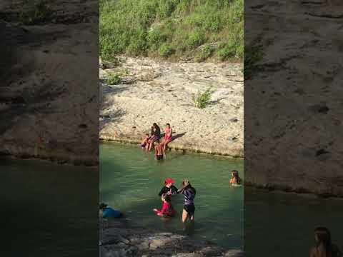 Campismo popular los cantiles (Jiguani )