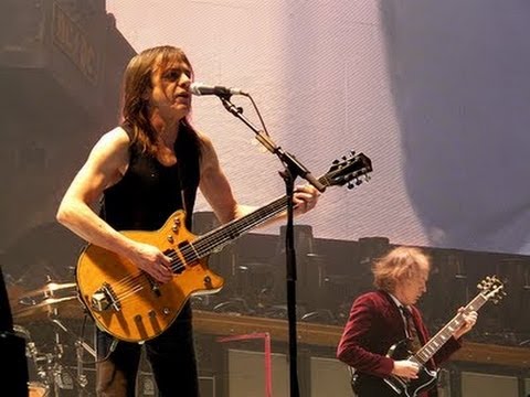 AC/DC - Malcolm Young ''Permanently Retired'' Due To Illness