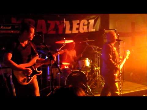 Smoke on the water  -   Krazy Legz with PV