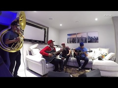 LOS DE LA LOMA - El Piloto (EN VIVO) | TIA FILMS