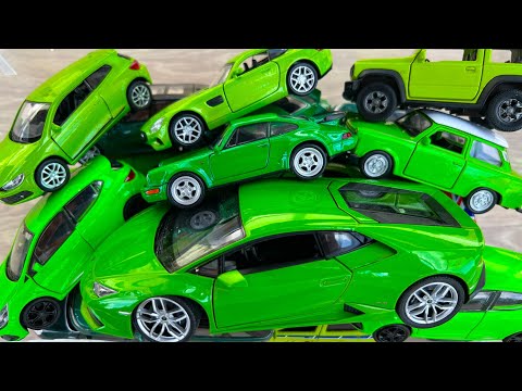 Green Collection Cars Diecast: Showcasing Diecast Cars