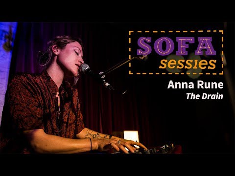 Sofa Sessies // Anna Rune - The Drain