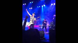 Short Stack One Step CLoser