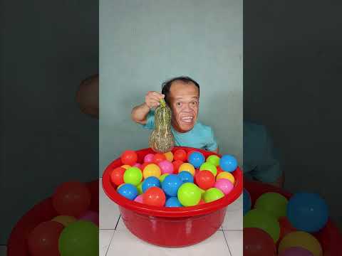 Sharing Fruits & Drinks with Mr 99 cm 🍌🍐🍾