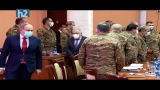Ո՞վ է ԳՇ պետը. իրավասահմանդրական հանրույթը կատակում է, որ չգժվի։ Լրաբեր - 18.032021