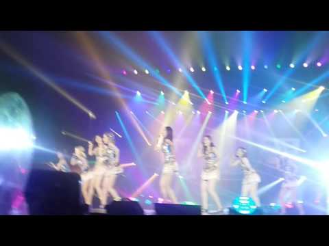 [FANCAM]160416 Girl's Generation - GEE (Phantasia in Jakarta)