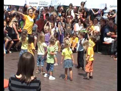 download lagu mp3 mp4 Lillifee Dance, download lagu Lillifee Dance gratis, unduh video klip Lillifee Dance