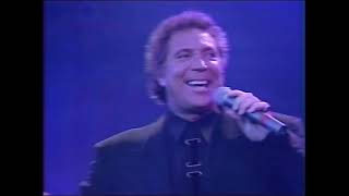 Tom Jones - Kiss
