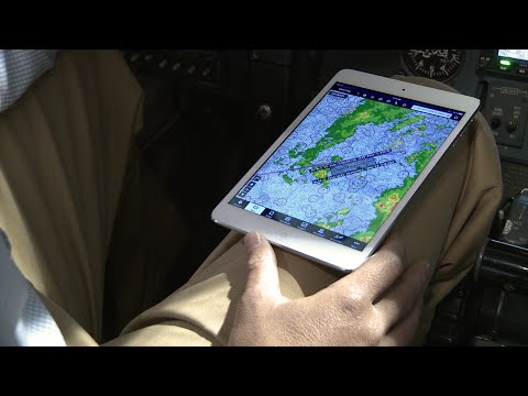 Stratus Stories -- Flying with ADS-B weather in Corporate Aviation