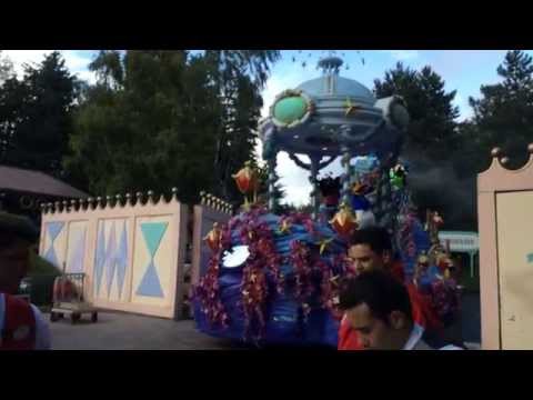 Disneyland Paris Parade - Disney Magic on Parade - August 2014
