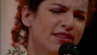 Giana Viscardi canta Rosa Morena no Ronnie Von