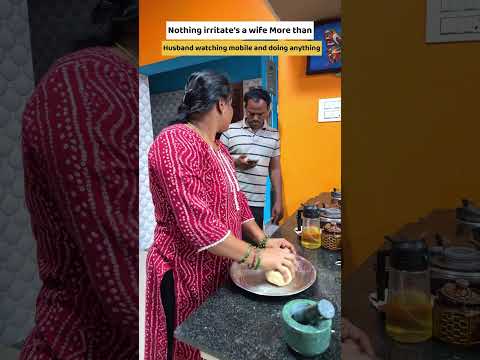 Wait for end twist 🤣 # #comedy #funny #housewifelife #funnyshorts #tamilcomedy #comedyvideos #fun