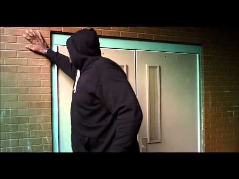 Shaquille O'Neal & Redman "Brick City" Reebok Commercial GILLAKASA XXPLOSIVE