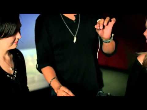 String Theory by Vince Mendoza