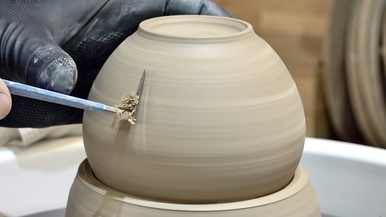 How to Make Luxury Traditional Teapot by Delicate Korean Pottery Craftsman