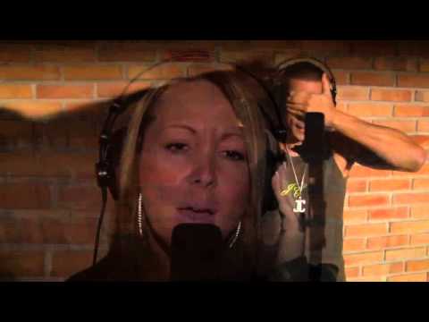 SAMPA CREW -  DEIXA EU SER SEU ANJO CLIPE OFICIAL