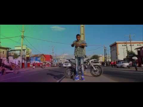 DMC MAGNIRY MUSIC DANCE HALL GASY NOUVEAUTE CLIP