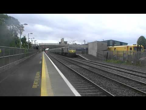 Irish Rail 201 loco 222 + mk4 set 4008 passes Kildare going to Cork