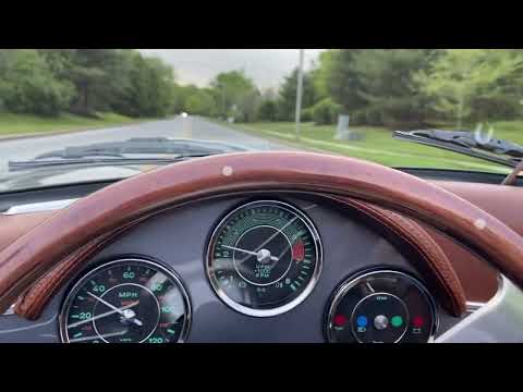 Short drive in the 1957 Porsche 356 Speedster Replica