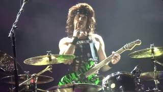 Steel Panther - Poontang Boomerang / Satchel Guitar Solo Live in Houston, Texas