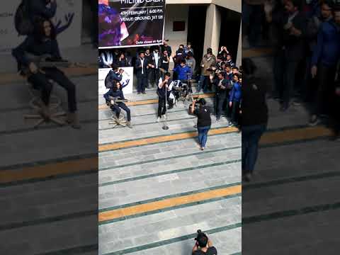 Utkarsh Tyagi Illahi & Roobaroo Mashup Live (Utkarsh Live in Concert JIIT)