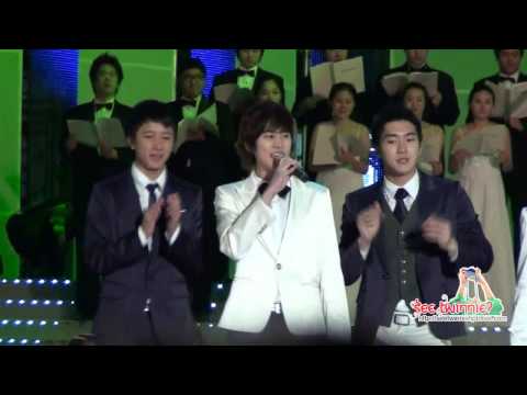 090403 KBS Open Concert - Superjunior sang 서울의 찬가 [see-twinnie]
