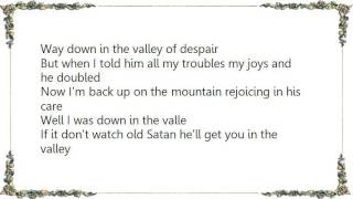 Connie Smith - Way Up on the Mountain Lyrics