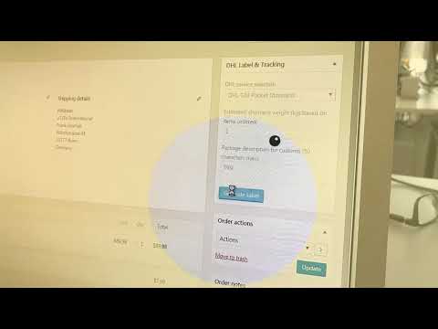 How does DHL WooCommerce Plugin work?