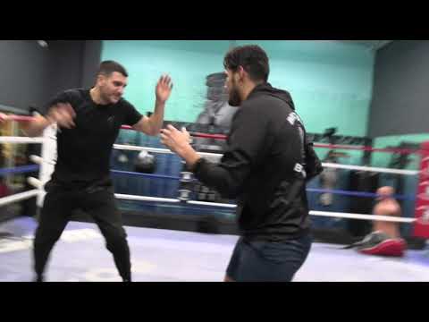 zurdo ramirez 42-0 28 kos guuning to break floyd mayweather 50-0 record - doing cuban boxing drills