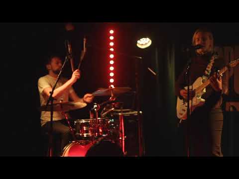 Billie Marten - Toulouse [Live] (Paris | Europe Tour 2019)