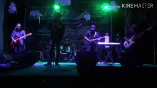Download lagu Khayalan Tingkat Tinggi Noah ( cover by zoe) mp3 Download lagu Khayalan Tingkat Tinggi Noah ( cover by zoe) mp3