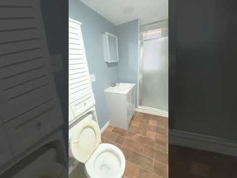 36 Bartlett Crescent