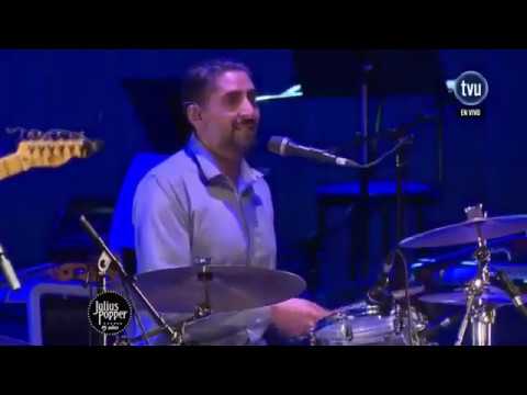 Julius Popper Sinfónico -  No eres tú, soy George | Aniversario 15 años