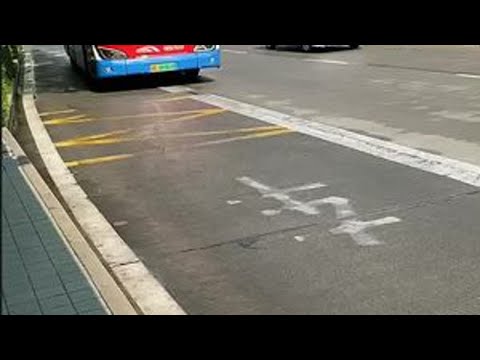 乘坐5路公交车， 走了去友谊桥公交停车场
