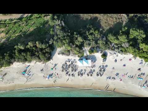 Dalla spiaggia di Tuerredda alla casa di Ovidio Marras. Dal film "Così va la vita" alla realtà.