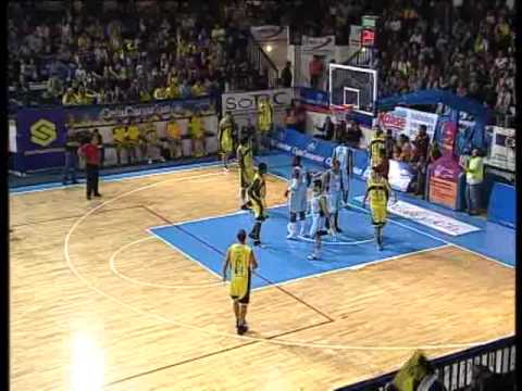 Adecco Oro J8: Ciudad de la Laguna Canarias 76-85 Leche Rio Breogan PARTE I