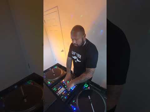 Goldtrix ft. Andrea Brown/ Tom Novy (Drop Transition)