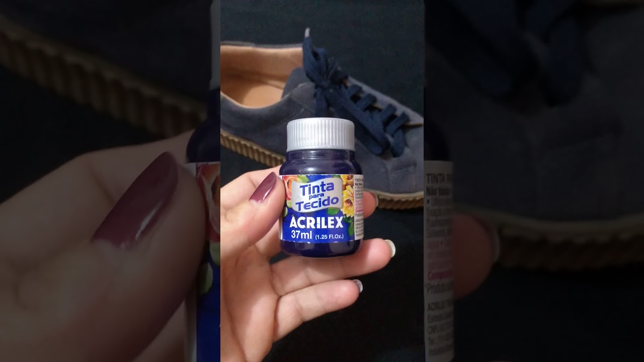 Restaurar a cor sapato tênis camurça