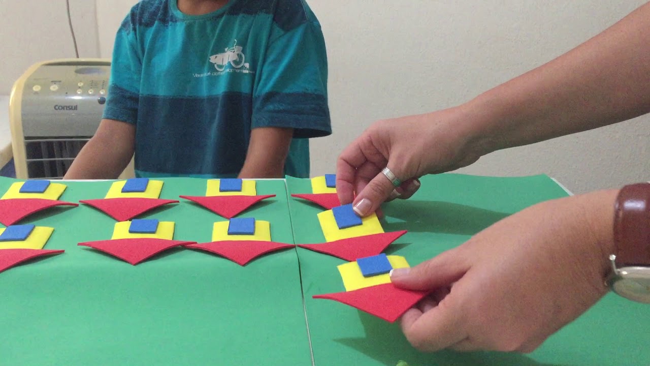 PROVAS PIAGETIANAS - CONSERVAÇÃO DE SUPERFÍCIE (@PSICOPEDAGOGIANDOPE)