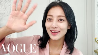 Download lagu TWICE's JIHYO on Skin Care & Soft Blush Makeup | Beauty Secrets | Vogue mp3