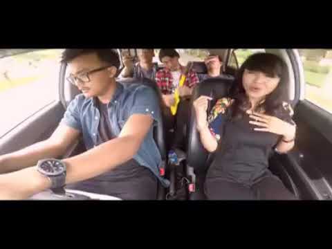 haybomb - hitam putih