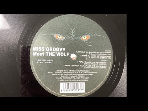 Miss Groovy “Hard Wolf”