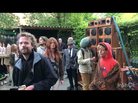Out  of many soundsystem - pt2 @ 010 dub yard  (nl) 050525