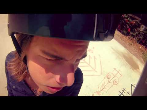 'VHS Viral' Clip  "Skateboard"
