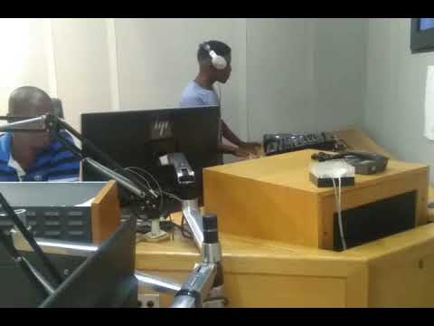 Dj Baks Bakidah @Motsweding FM_( Gqom Mix )