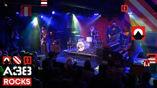Henrik Freischlader Band - Nowhere to Go // Live 2013 // A38 Rocks